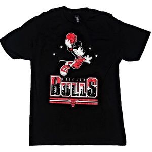 Vintage Disney Mickey x NBA Chicago Bulls Tee